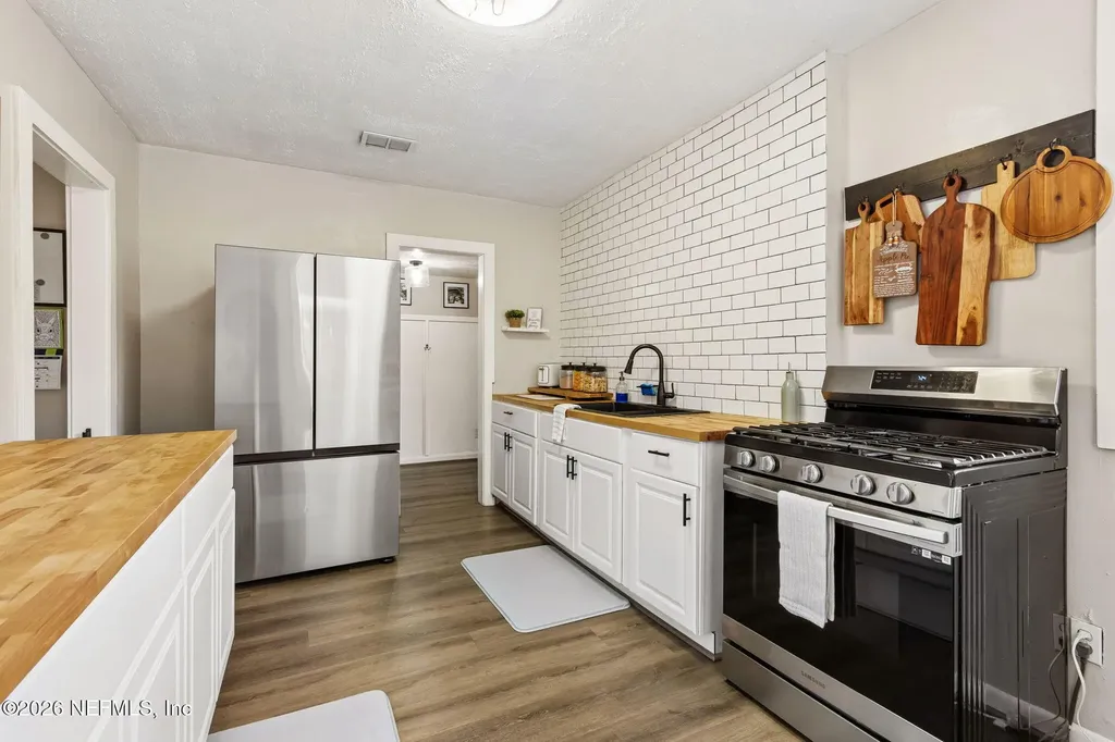 4816 Riverdale Road Jacksonville FL 32210