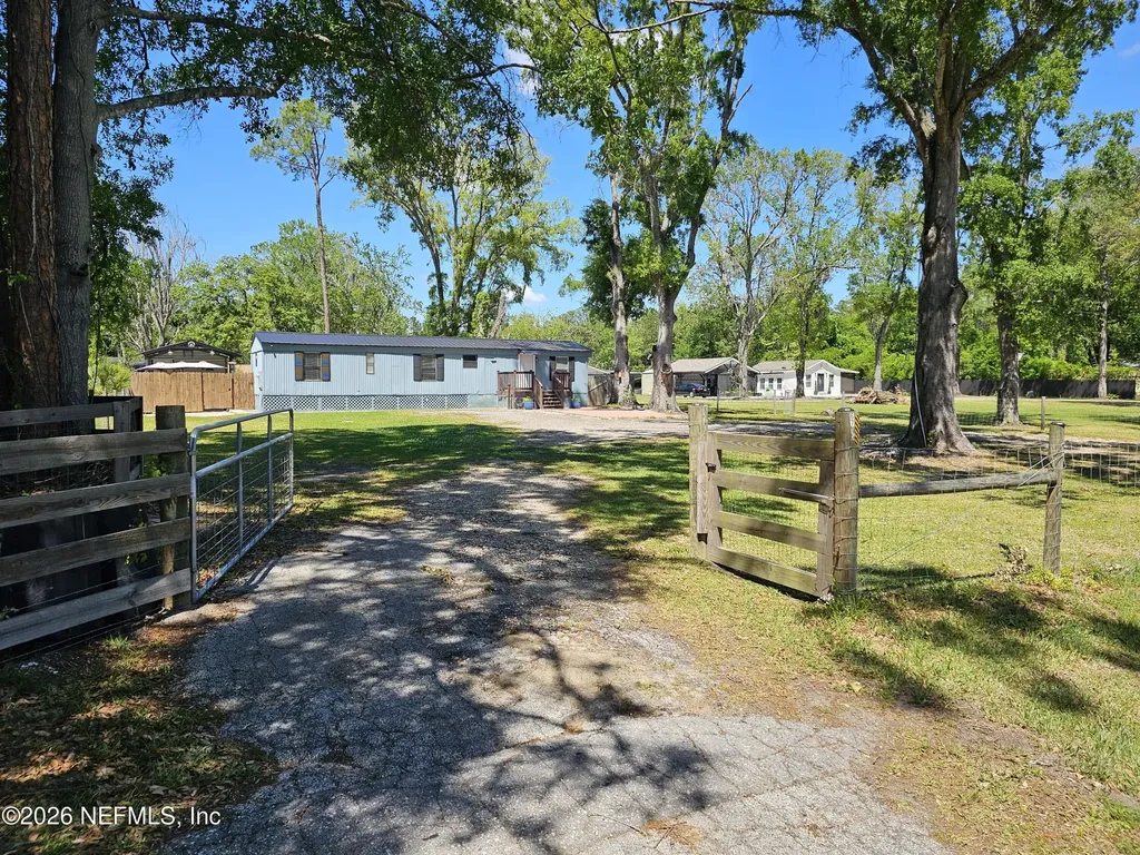 6715 Pickettville Road Jacksonville FL 32254