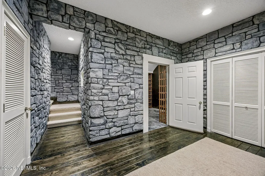 4 Ocean Ridge Court Ponte Vedra Beach FL 32082