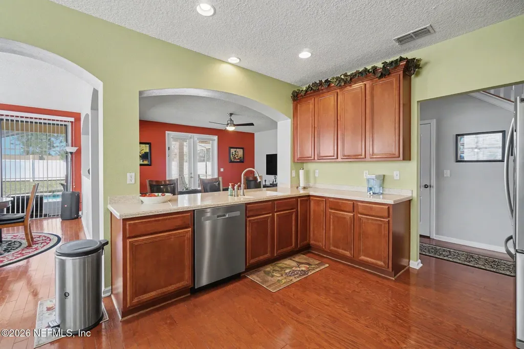 4023 Sherman Hills Parkway W Jacksonville FL 32210