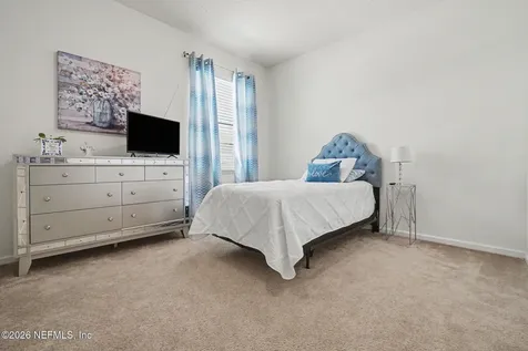 4023 Sherman Hills Parkway W Jacksonville FL 32210