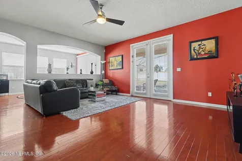 4023 Sherman Hills Parkway W Jacksonville FL 32210