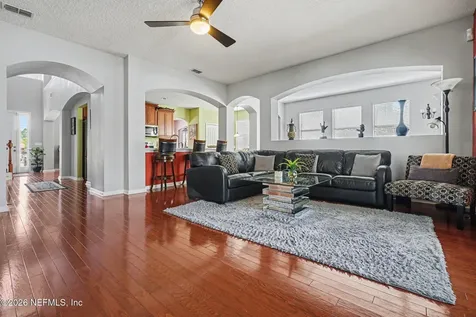 4023 Sherman Hills Parkway W Jacksonville FL 32210