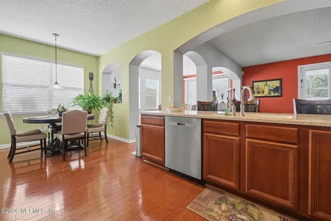 4023 Sherman Hills Parkway W Jacksonville FL 32210