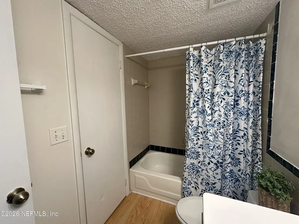 4310 Plaza Gate Lane S Jacksonville FL 32217
