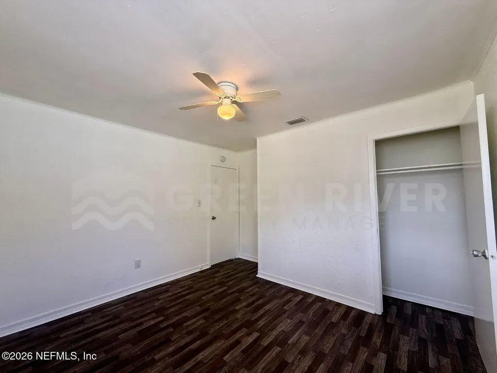 4623 Suffolk Avenue Jacksonville FL 32208