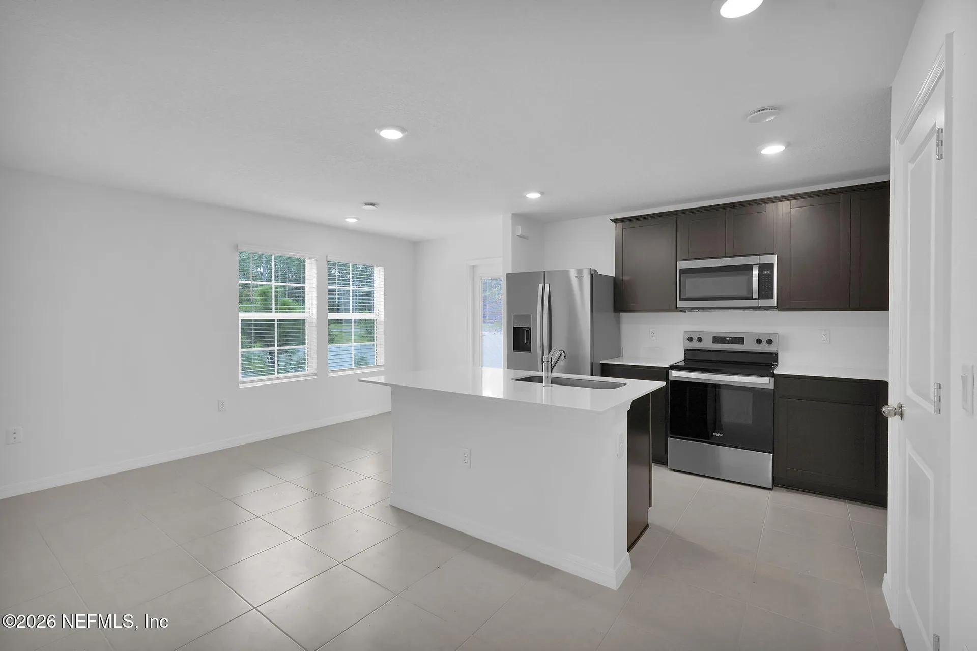 10135 Whistling Pne Court Jacksonville FL 32221