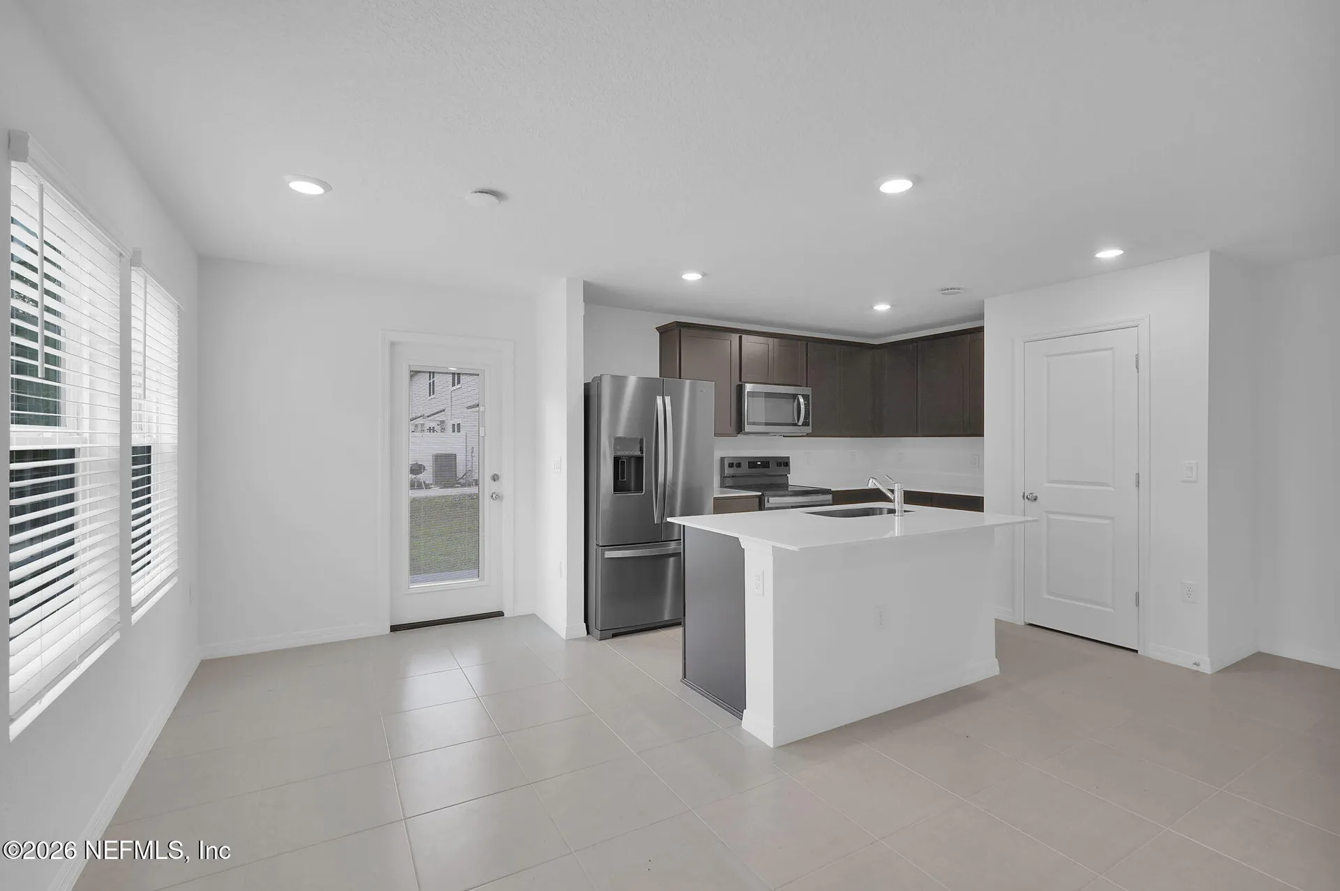 10135 Whistling Pne Court Jacksonville FL 32221