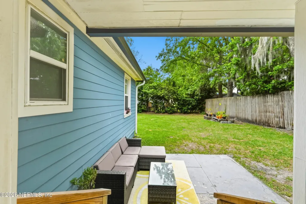 2032 Inwood Terrace Jacksonville FL 32207