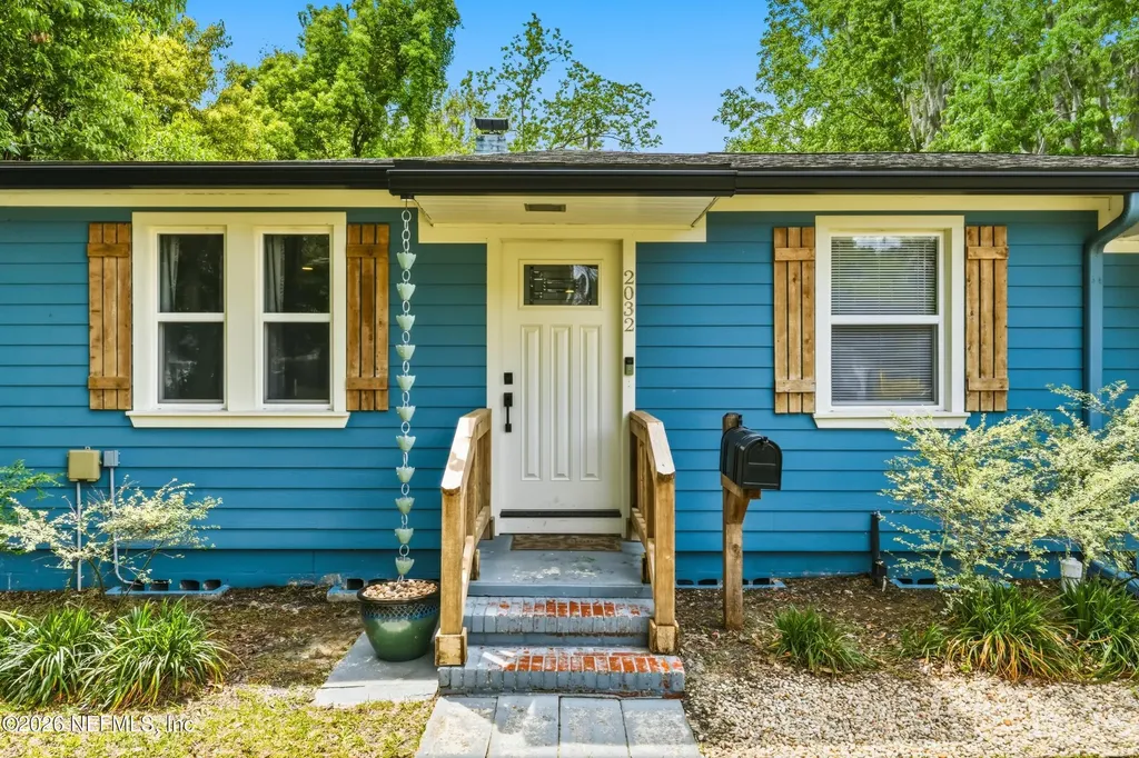 2032 Inwood Terrace Jacksonville FL 32207