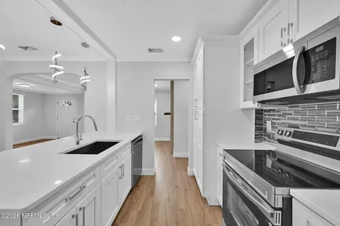 1322 Macarthur Street Jacksonville FL 32205