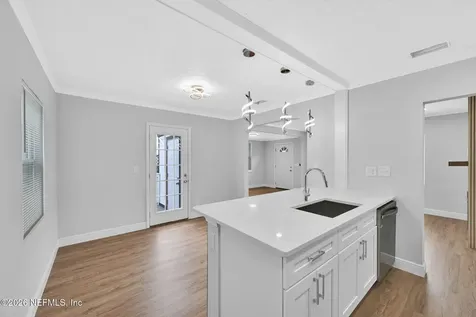 1322 Macarthur Street Jacksonville FL 32205