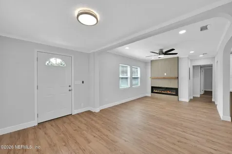 1322 Macarthur Street Jacksonville FL 32205