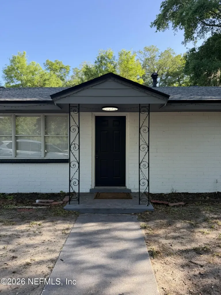 85064 Radio Avenue Yulee FL 32097