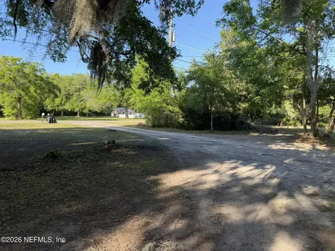 85064 Radio Avenue Yulee FL 32097