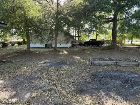 85064 Radio Avenue Yulee FL 32097