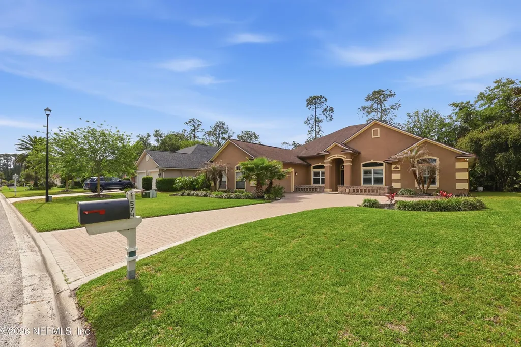 1574 Country Walk Drive Fleming Island FL 32003