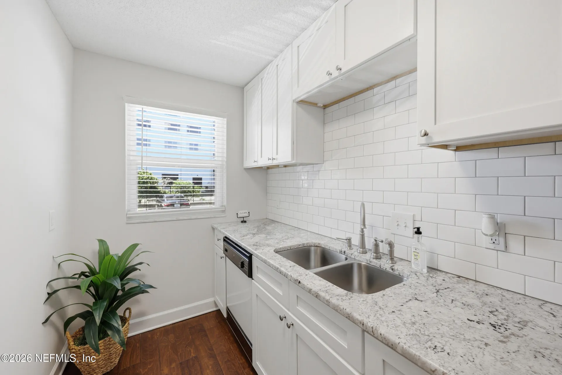 2950 Street Johns Avenue Jacksonville FL 32205