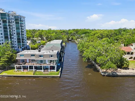 2950 Street Johns Avenue Jacksonville FL 32205
