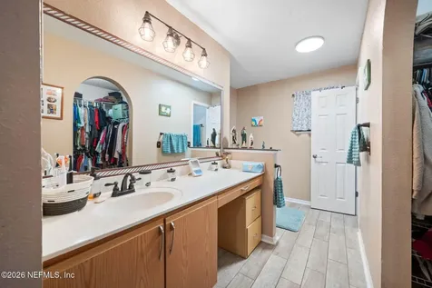 7359 Lawn Tennis Lane Jacksonville FL 32277