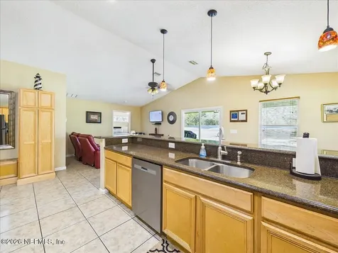 100 Pilothouse Court Palatka FL 32177