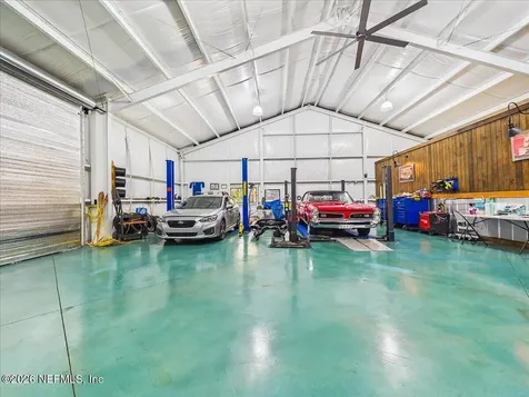 100 Pilothouse Court Palatka FL 32177