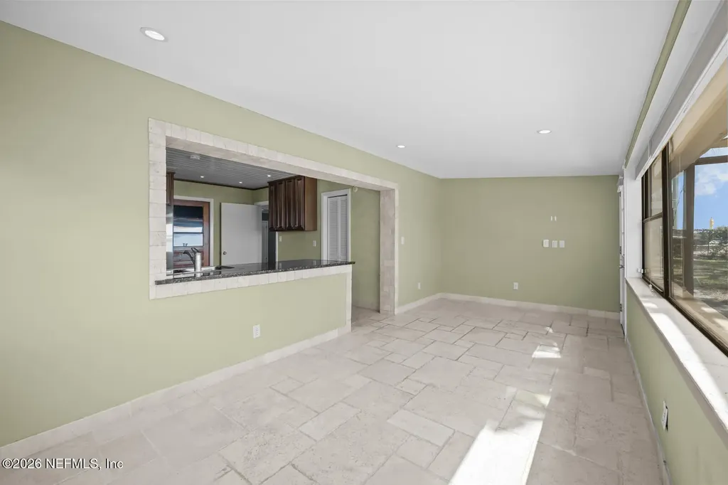 8842 Mckenna Drive Jacksonville FL 32226