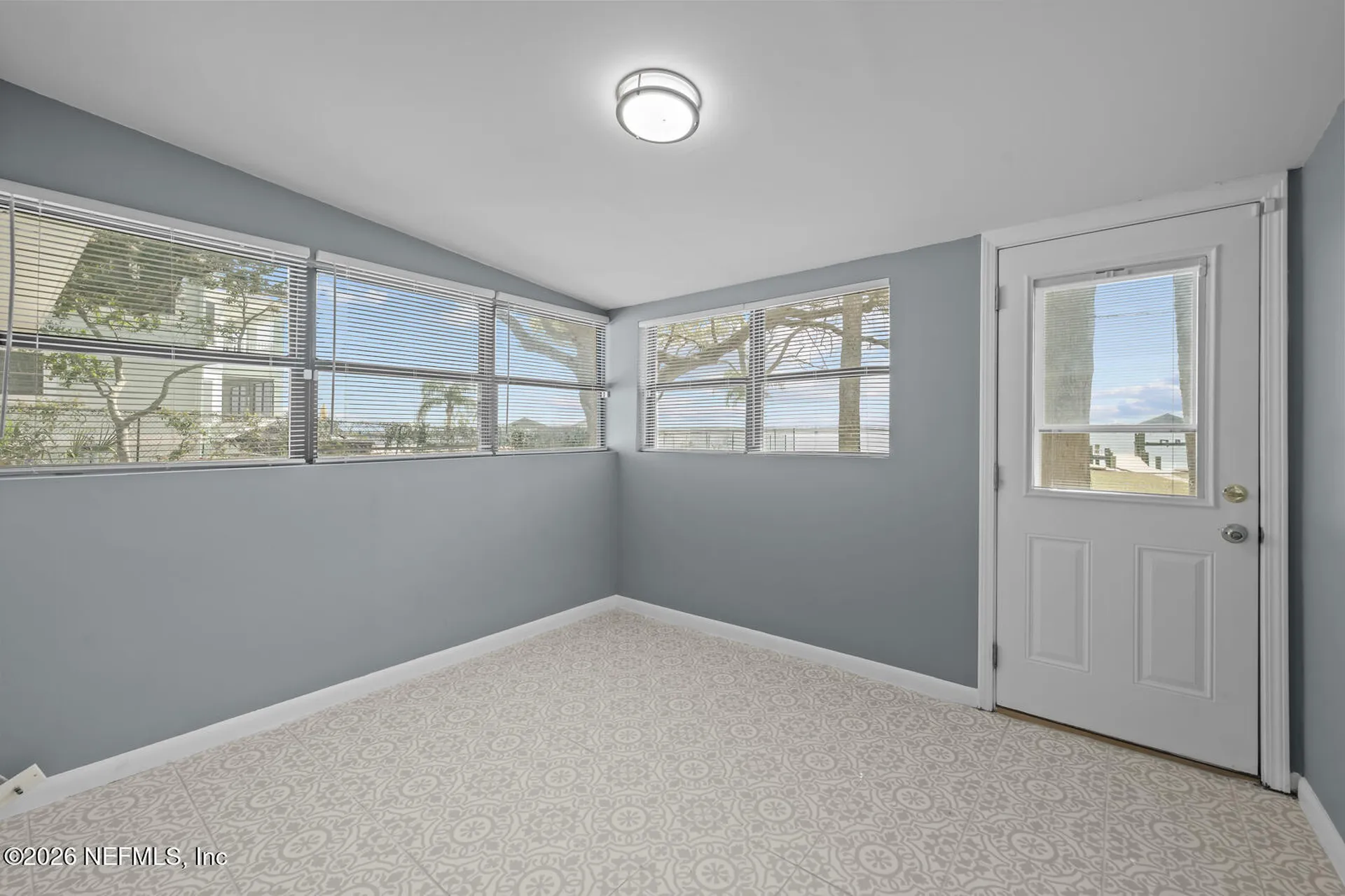 8842 Mckenna Drive Jacksonville FL 32226