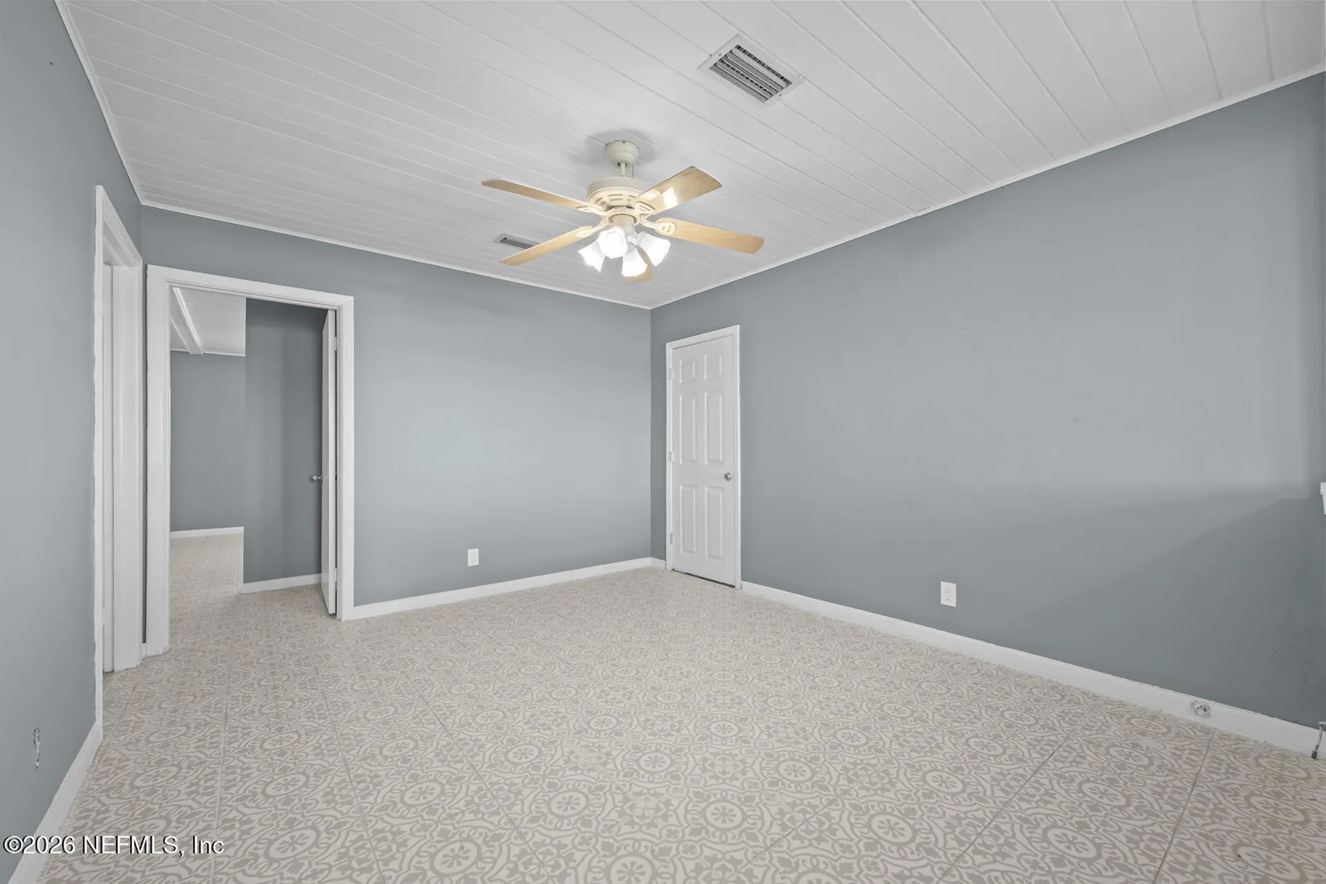 8842 Mckenna Drive Jacksonville FL 32226