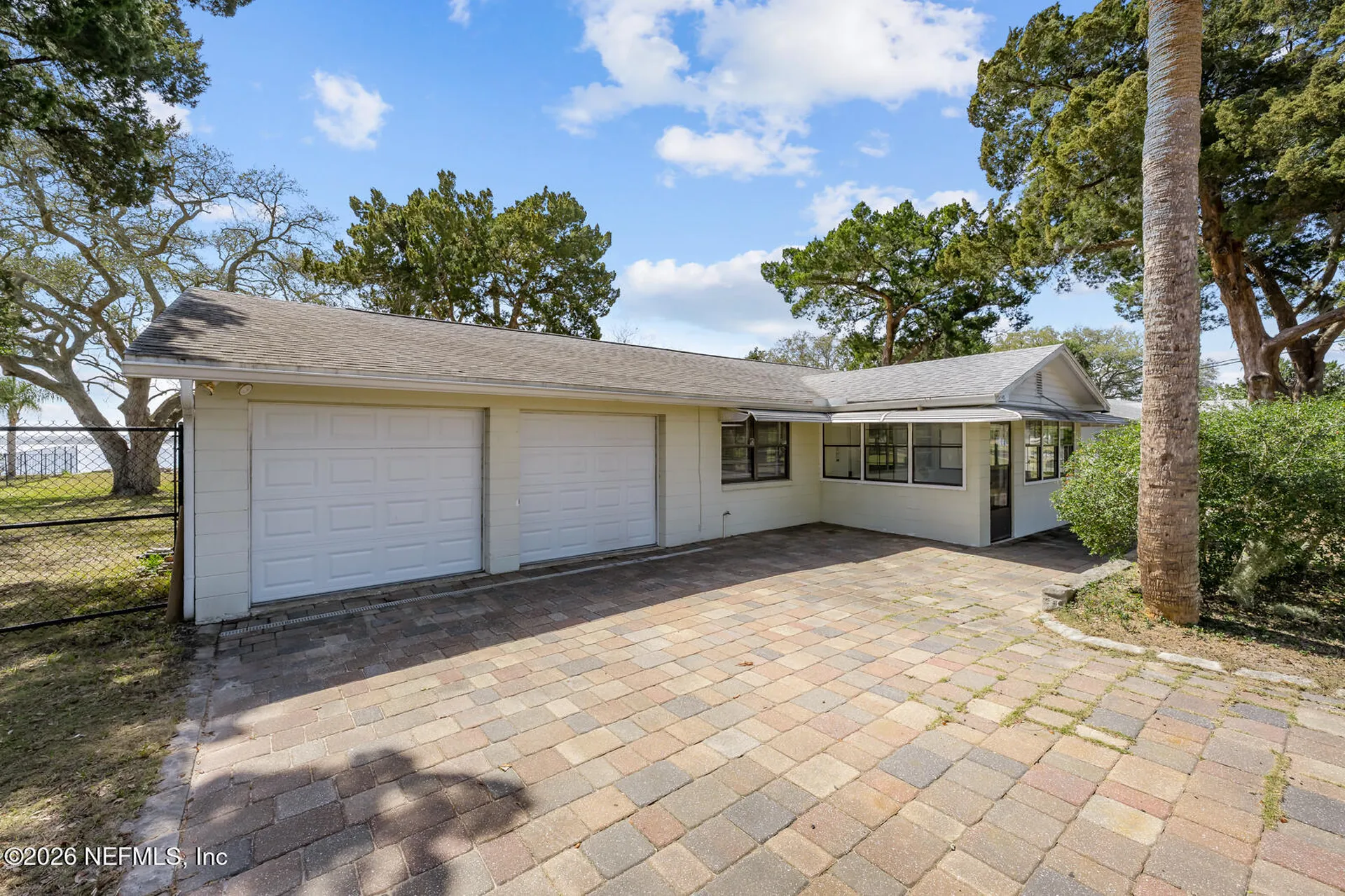 8842 Mckenna Drive Jacksonville FL 32226