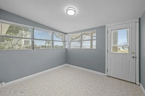 8842 Mckenna Drive Jacksonville FL 32226