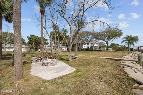 8842 Mckenna Drive Jacksonville FL 32226