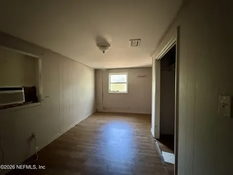 6228 Bluebird Road Jacksonville FL 32219