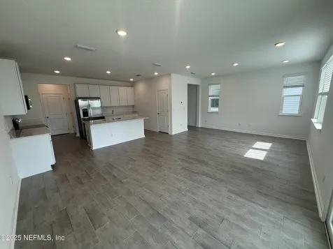 6850 Rhapsody Road Jacksonville FL 32244