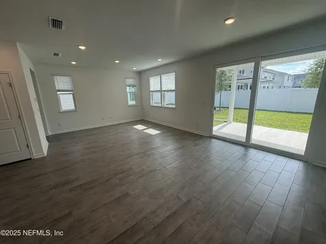 6850 Rhapsody Road Jacksonville FL 32244