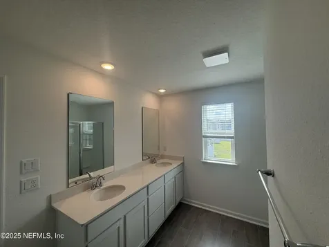 6850 Rhapsody Road Jacksonville FL 32244