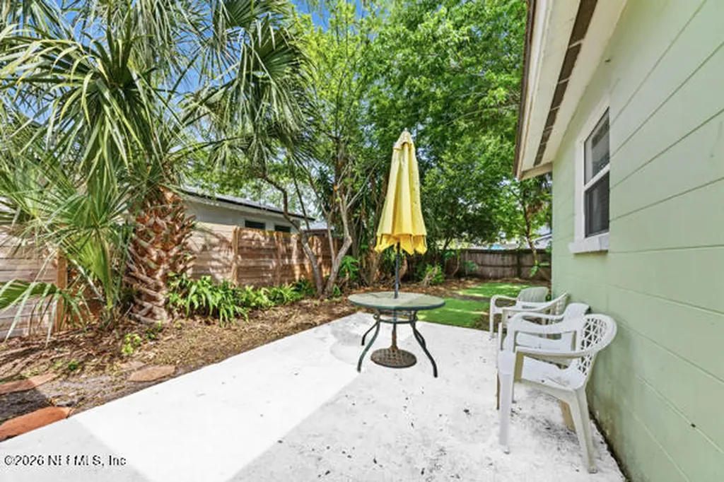 175 Seminole Road Atlantic Beach FL 32233