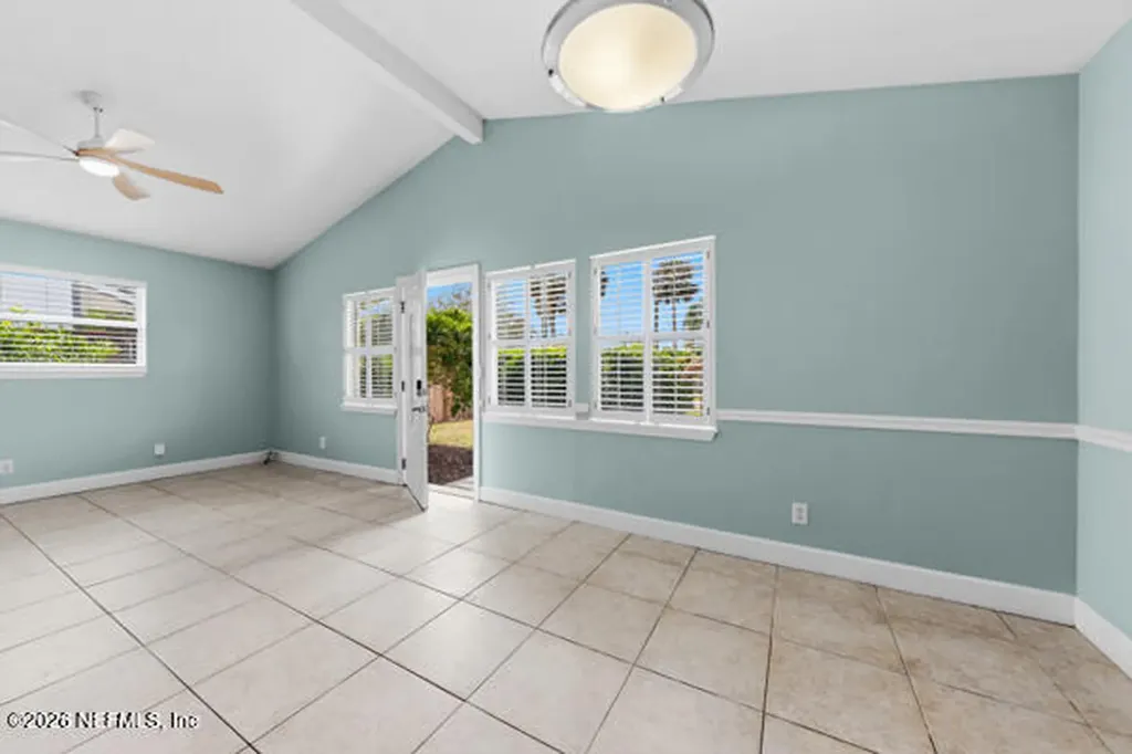 175 Seminole Road Atlantic Beach FL 32233