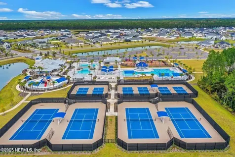 24 Thurnham Lane St. Augustine FL 32092