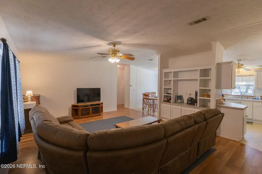 124 Idlewood Acres Lane Pomona Park FL 32181
