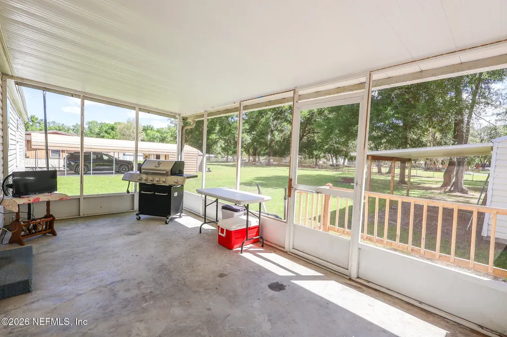 124 Idlewood Acres Lane Pomona Park FL 32181