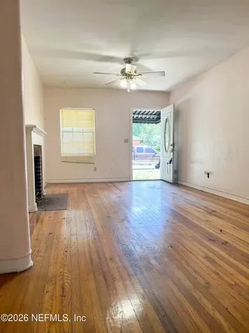 4242 Pinewood Avenue Jacksonville FL 32207