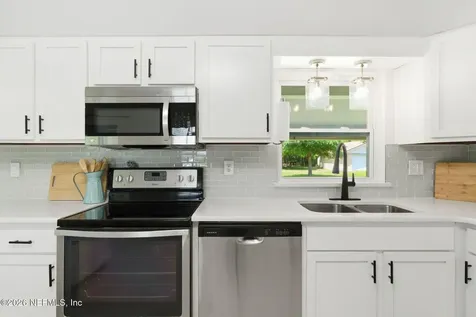 2316 Mills Road Jacksonville FL 32216