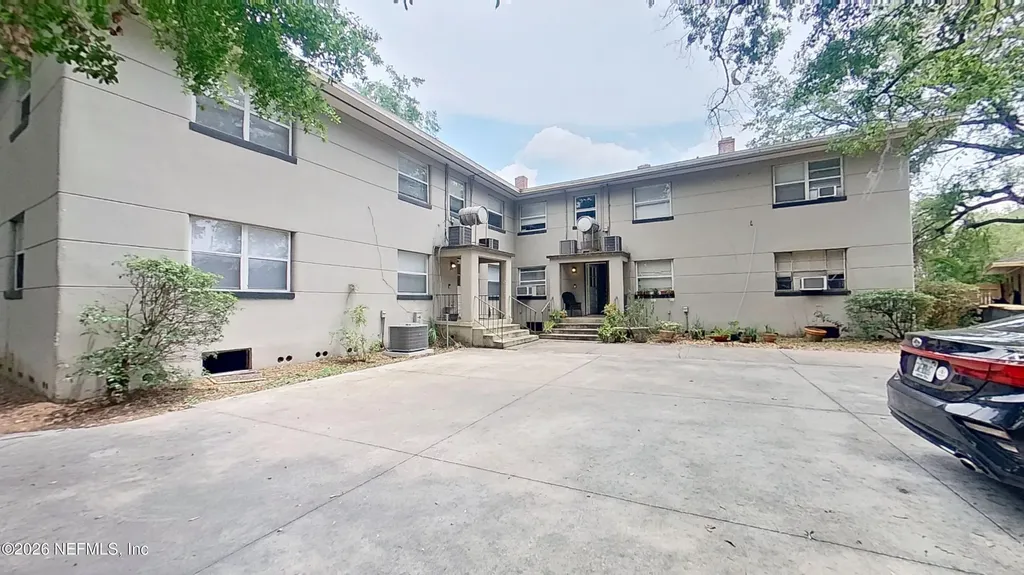 1464 Holmesdale Road Jacksonville FL 32207