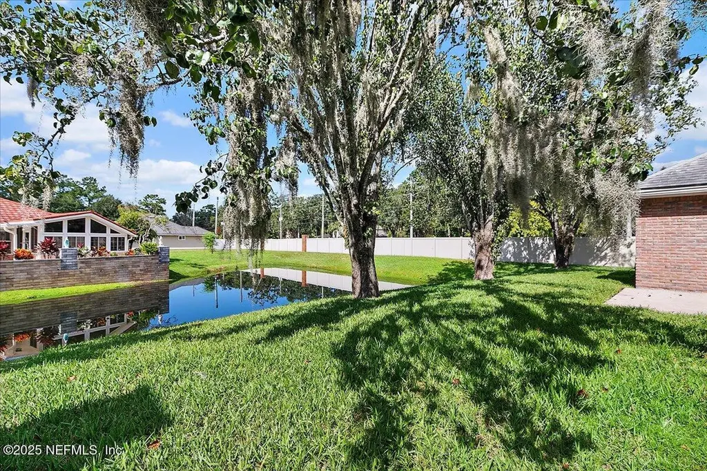 9502 Broken Oak Boulevard Jacksonville FL 32257