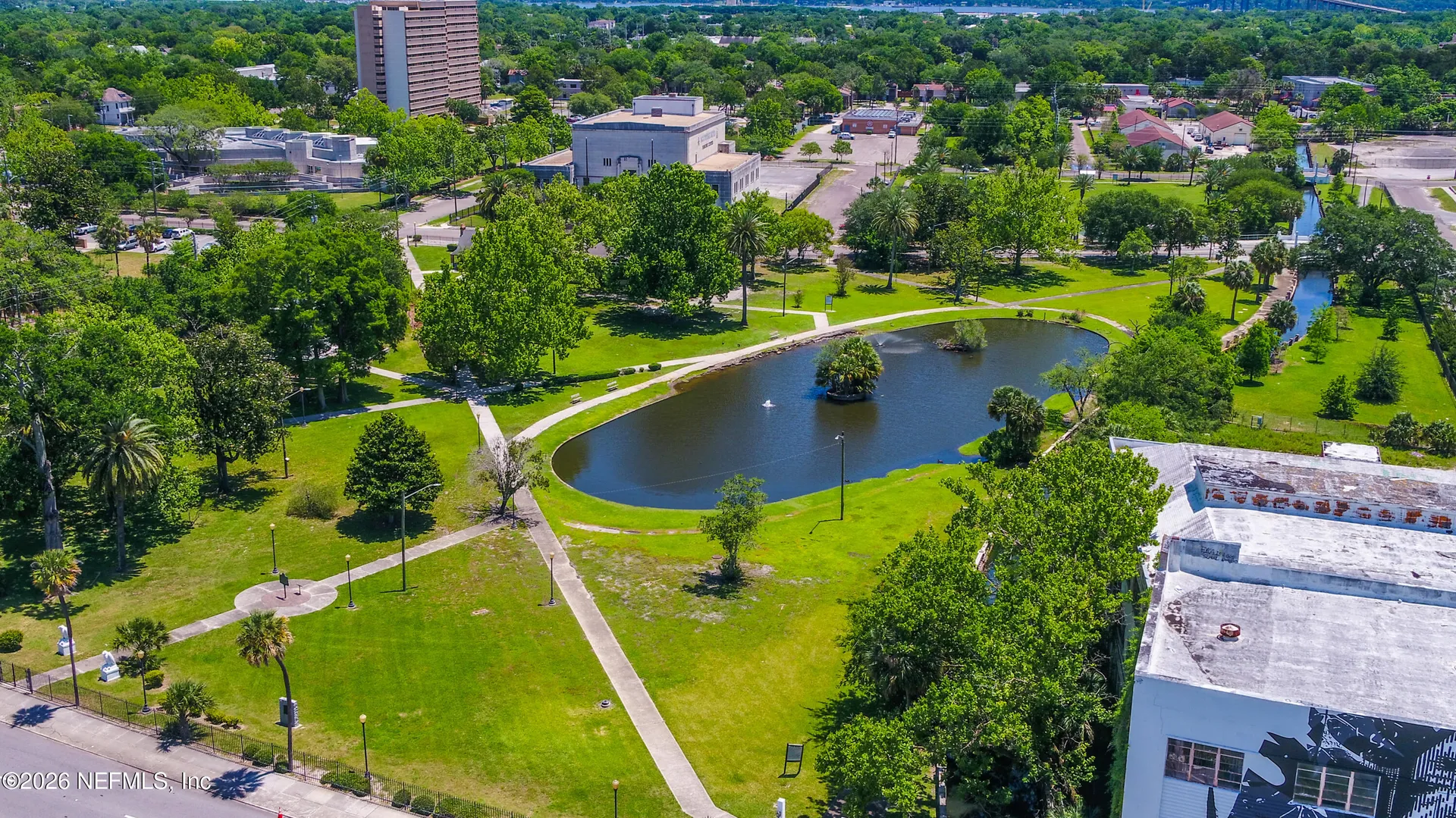 53 W 10th Street Jacksonville FL 32206