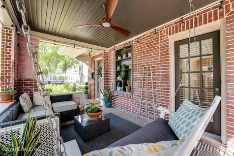 53 W 10th Street Jacksonville FL 32206