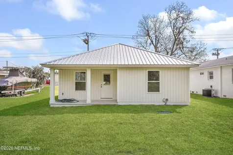 4705 Avenue B St. Augustine FL 32095