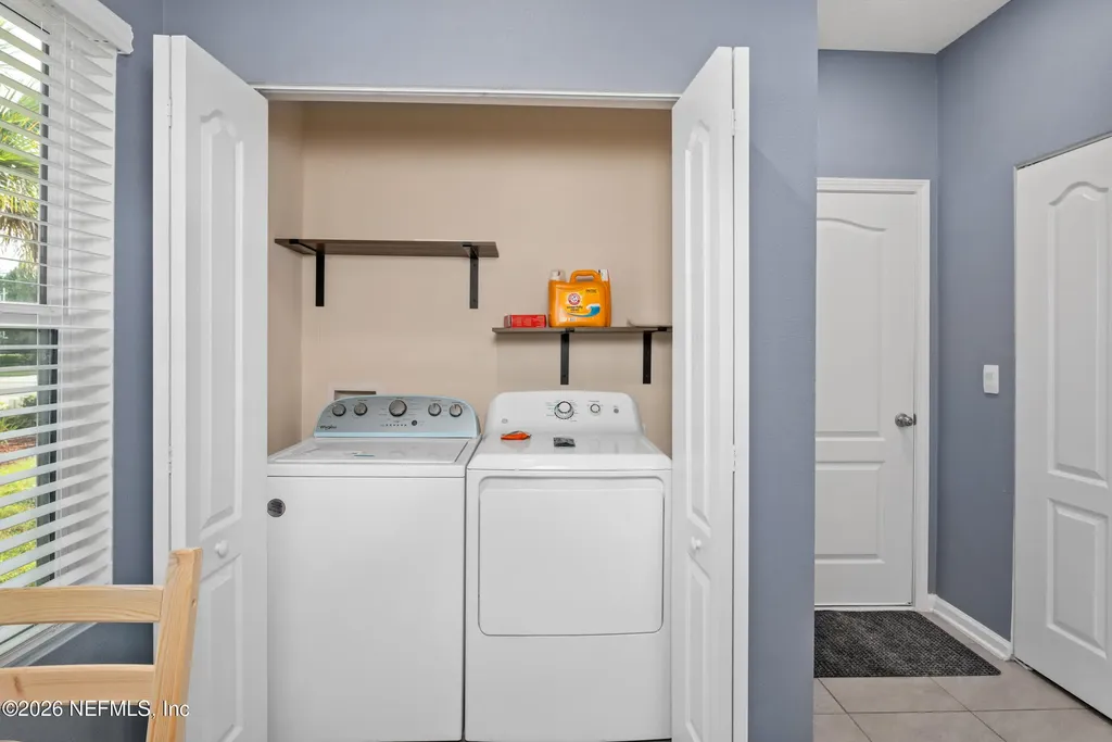 237 Aralia Lane Jacksonville FL 32216