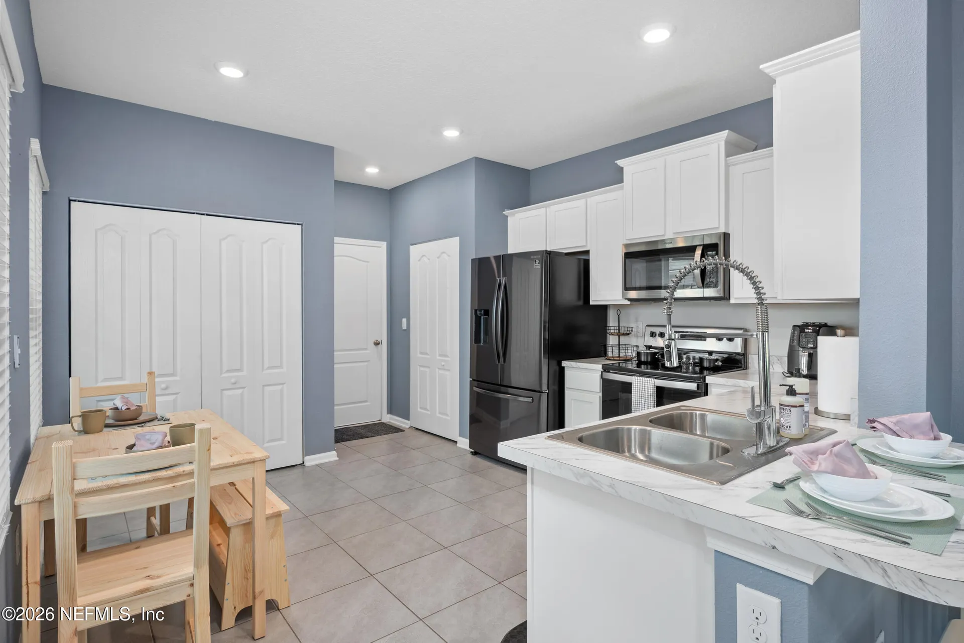 237 Aralia Lane Jacksonville FL 32216